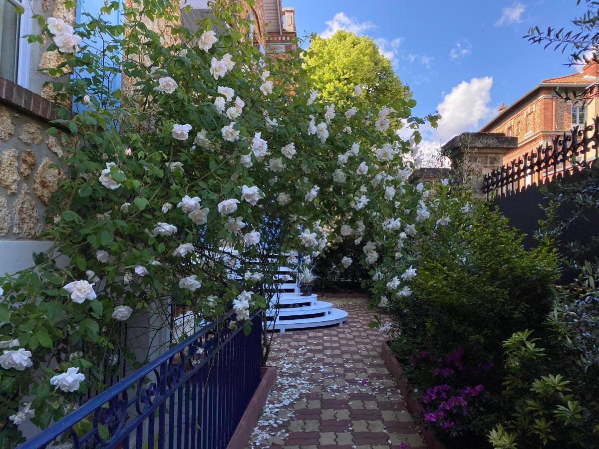 Le Talisman Bed & Breakfast Saint-Germain-en-Laye Dış mekan fotoğraf